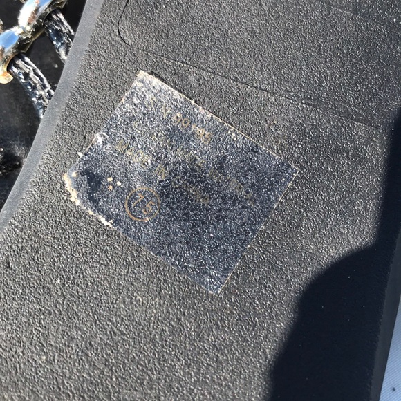 Bolaro flip flops Sz 7.5 - Picture 6 of 6